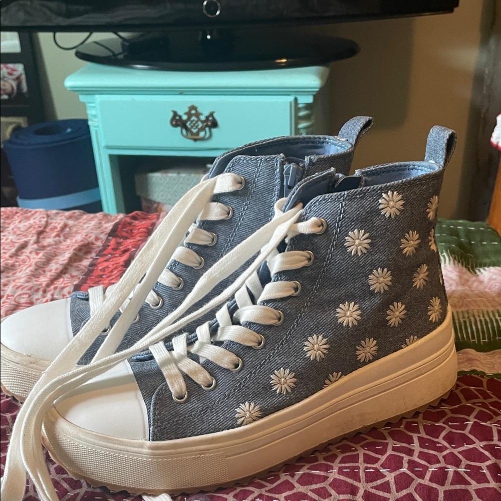 Art Class Denim and White High-Top Sneakers - Picture 2 of 5